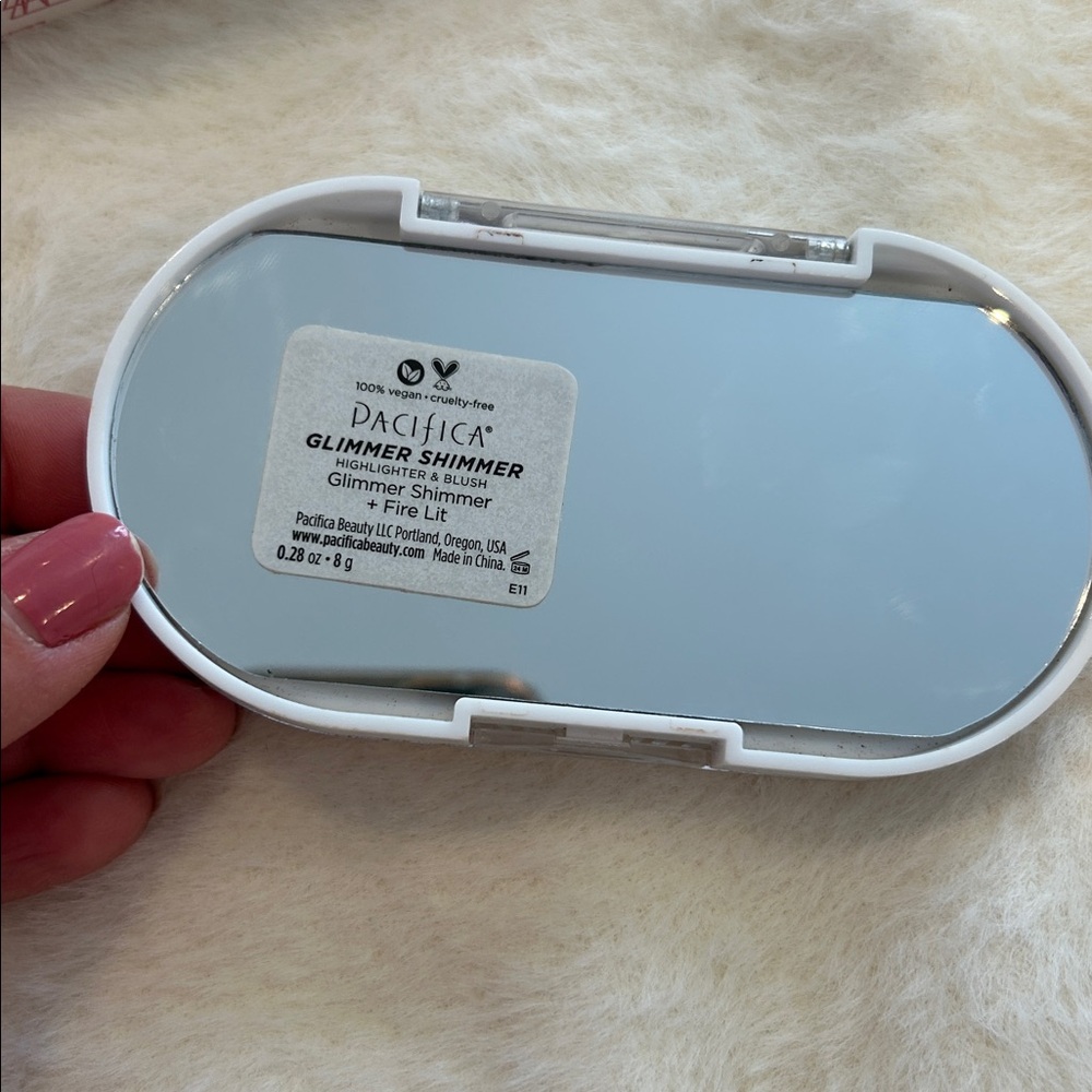 Pacifica Blush and Highlighter and Bronzer Duo - Picture 3 of 7